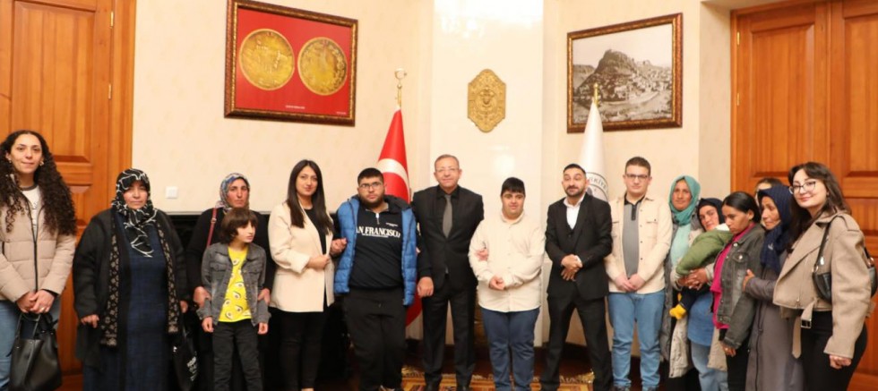 Vali Ziya Polat’tan Anlamlı Kabul