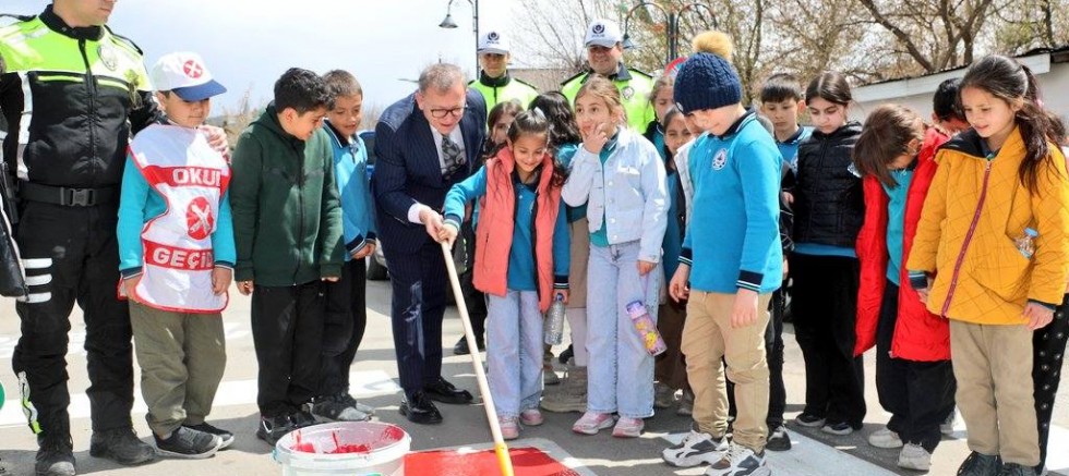 Vali Ziya Polat Trafik Haftası Etkinliklerine Katıldı