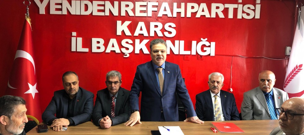 YRP’den Kars’ta Sert Mesajlar: “Bu Ülkede İki Tür İnsan Kaldı”