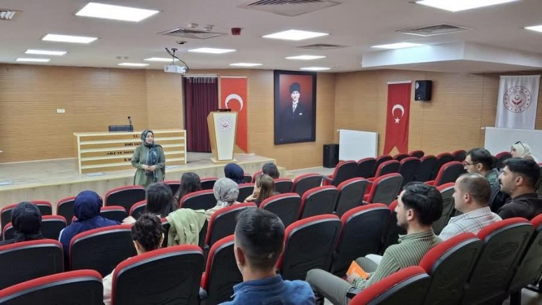 Yeşilay'dan Personele Teknoloji Bağımlılığı Eğitimi