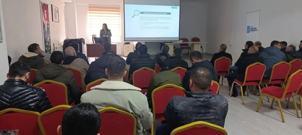 Yeşilay Kars Şubesi’nden Bağımlılıkla Mücadele Eğitimi