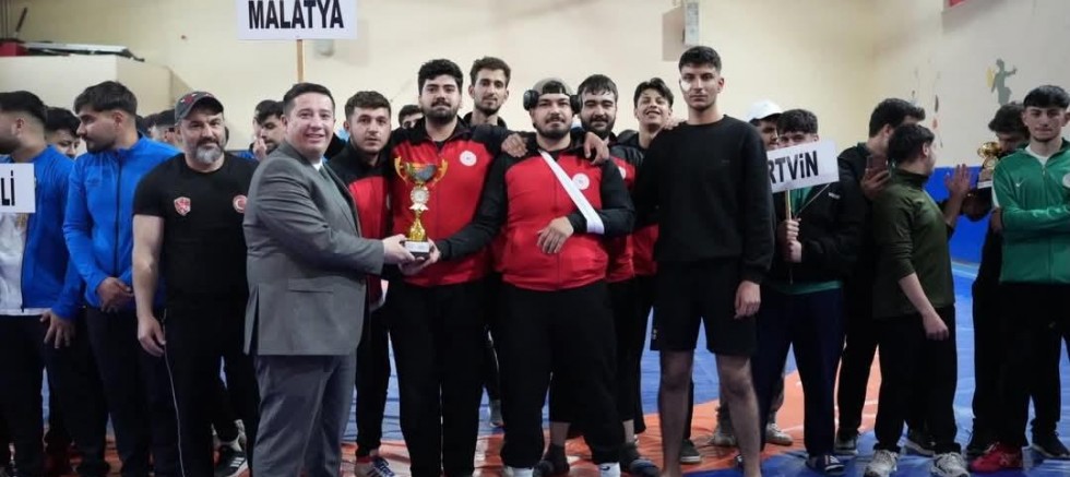 YurtLig Güreş Türkiye Şampiyonası Sona Erdi